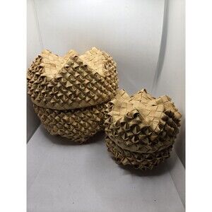 Hawaiian Islands Sculptural Hand Woven Basket Pair Lauhala Fronds Star Shape VTG